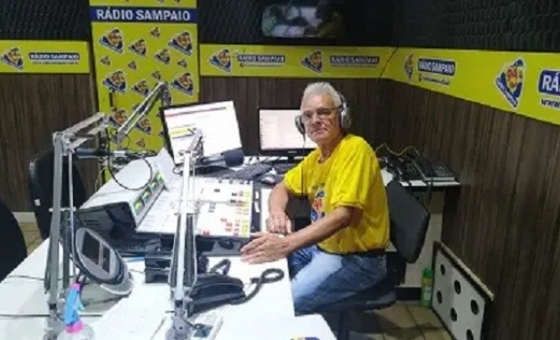 www.apaixonadosdoradio.com.br